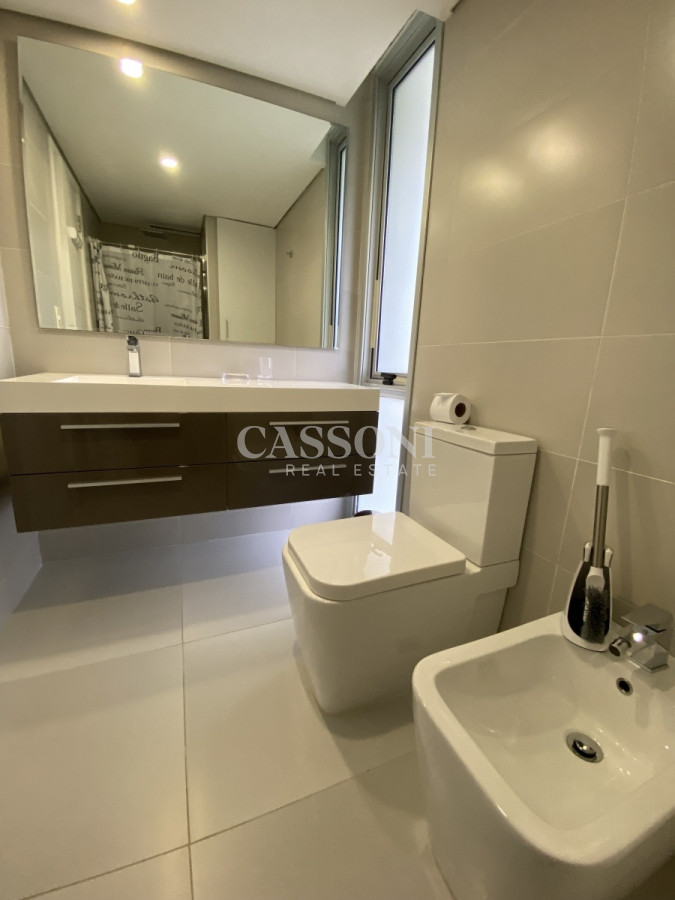 Apartamento ID.1602 - APARTAMENTO EN PRIMERA FILA PLAYA MANSA -PUNTA DEL ESTE 