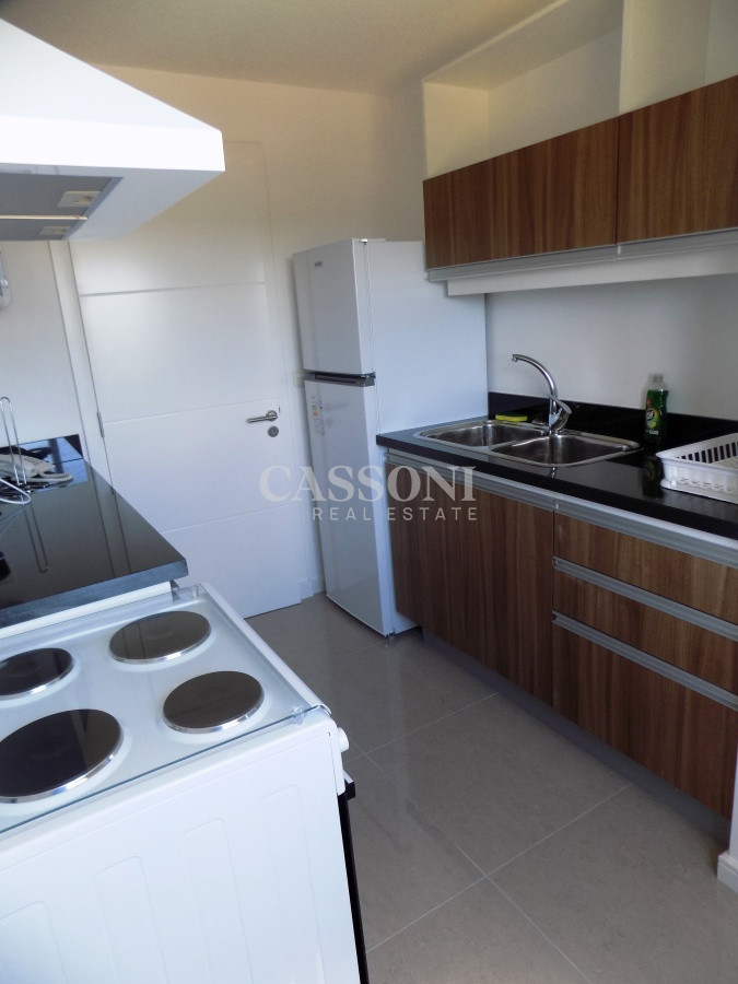 Apartamento ID.3763 - VENTA Y ALQUILER!! AMPLIO APARTAMENTO UN DORMITORIO !!