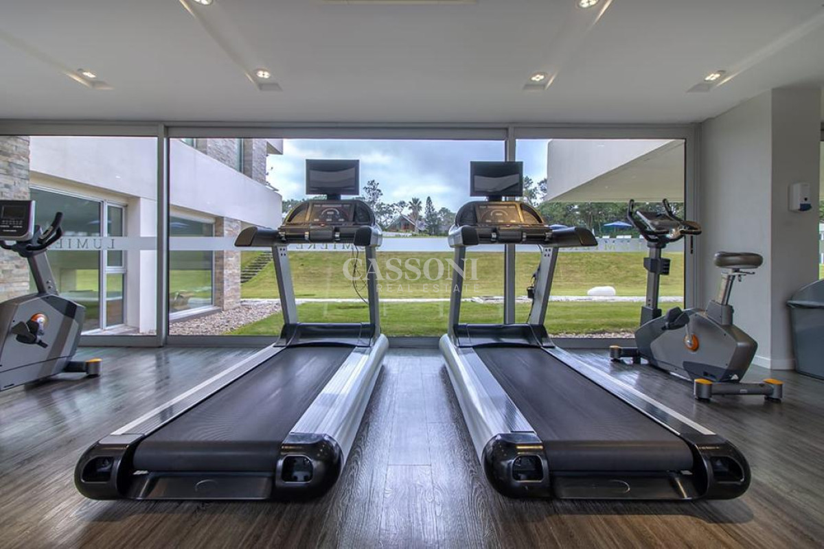 Apartamento ID.1602 - APARTAMENTO EN PRIMERA FILA PLAYA MANSA -PUNTA DEL ESTE 