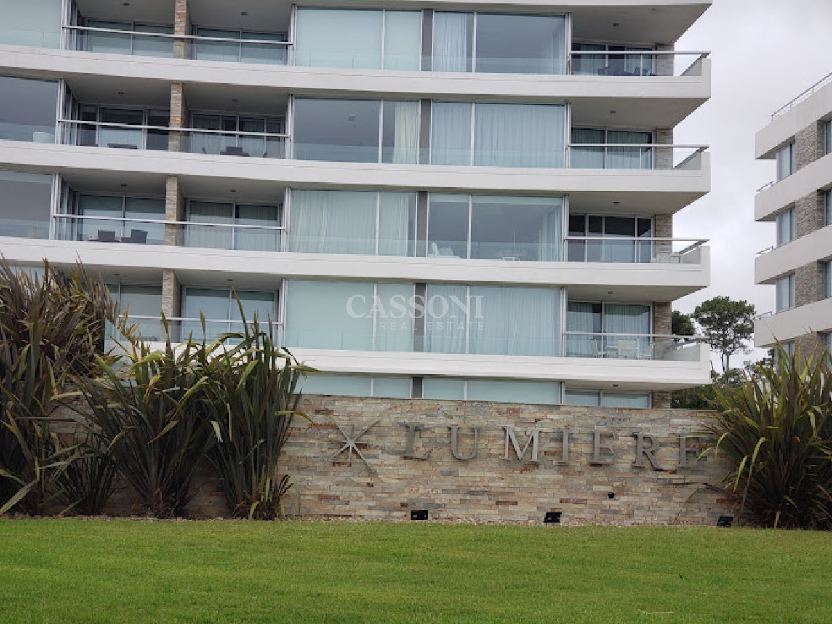 Apartamento ID.1602 - APARTAMENTO EN PRIMERA FILA PLAYA MANSA -PUNTA DEL ESTE 