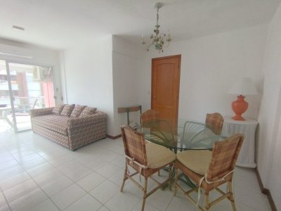 Hermoso apartamento frente al mar