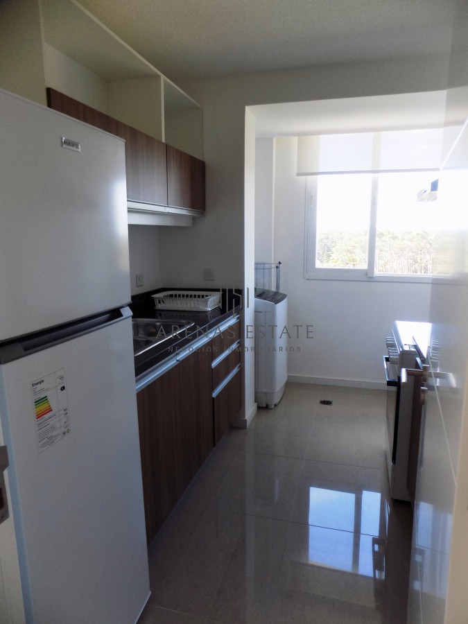 Apartamento ID.643 - VENTA EN PUNTA DEL ESTE I AMPLIO APARTAMENTO UN DORMITORIO 