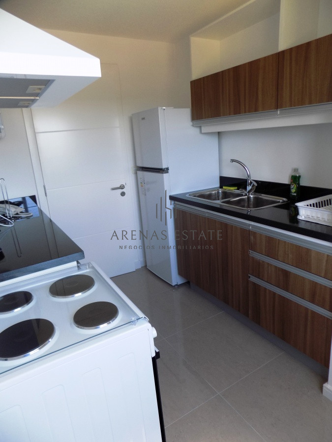 Apartamento ID.643 - VENTA EN PUNTA DEL ESTE I AMPLIO APARTAMENTO UN DORMITORIO 