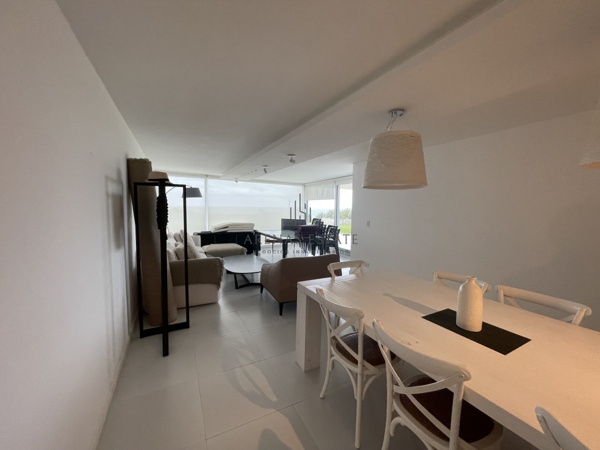 Apartamento ID.1016 - APARTAMENTO PUNTA DEL ESTE, PRIMERA FILA AL MAR