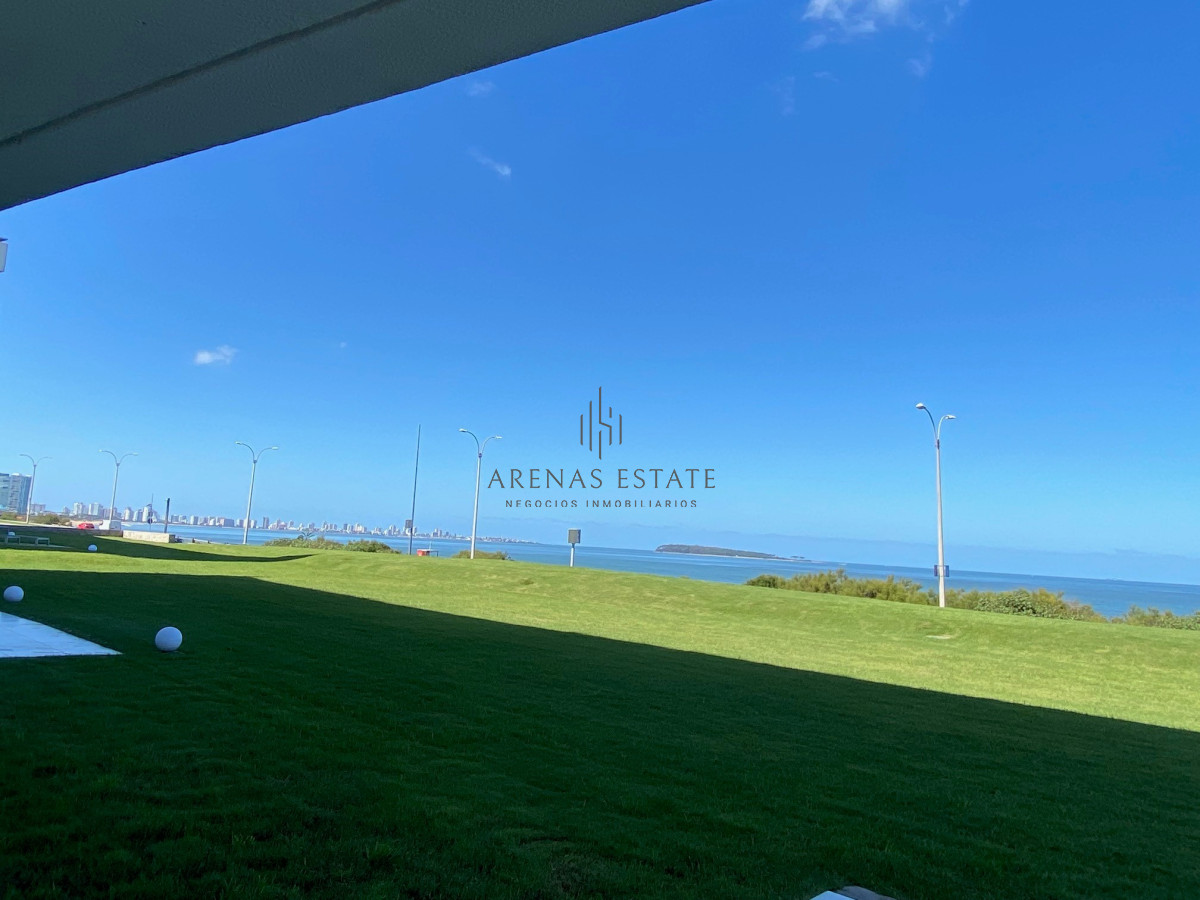 Apartamento ID.1016 - APARTAMENTO PUNTA DEL ESTE, PRIMERA FILA AL MAR