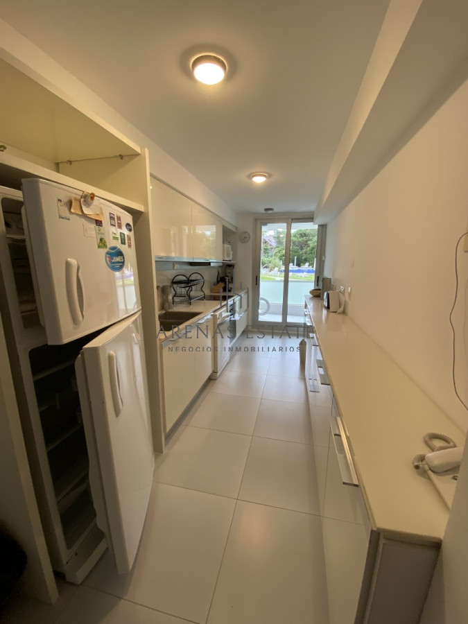 Apartamento ID.1016 - APARTAMENTO PUNTA DEL ESTE, PRIMERA FILA AL MAR
