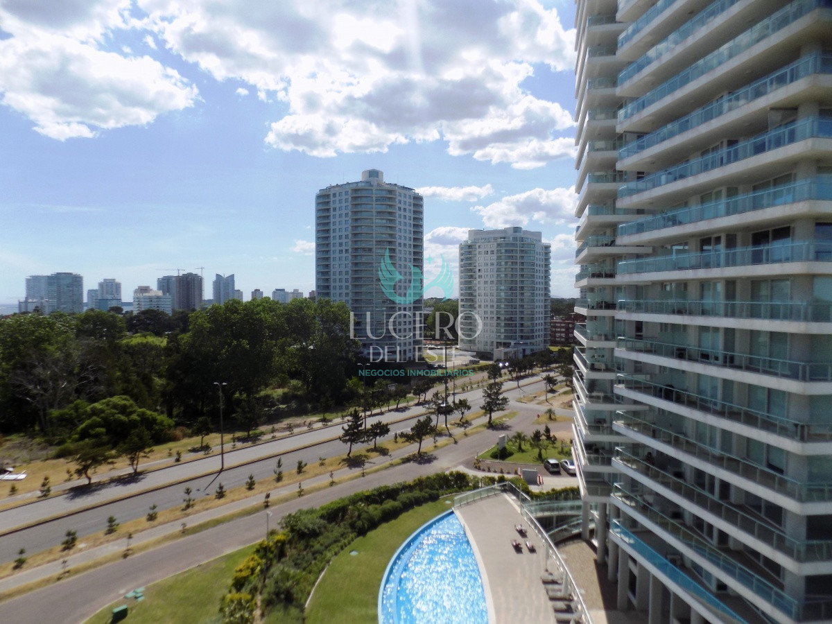 Apartamento ID.846 - VENTA Y ALQUILER!! AMPLIO APARTAMENTO UN DORMITORIO !!