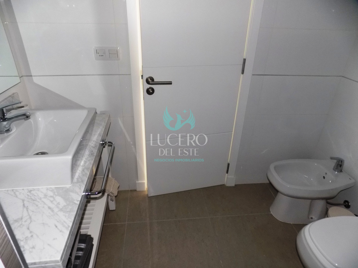 Apartamento ID.846 - VENTA Y ALQUILER!! AMPLIO APARTAMENTO UN DORMITORIO !!