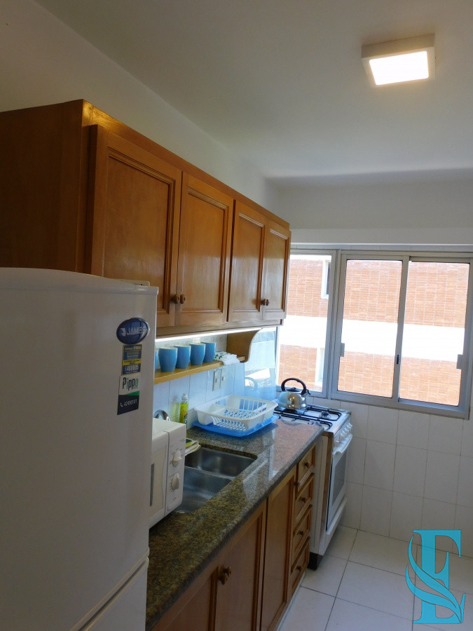 Apartamento ID.49 - EDIFICIO LAS OLAS -ALQUILA APARTAMENTO 3 DORMITORIOS , 2 BAÑOS