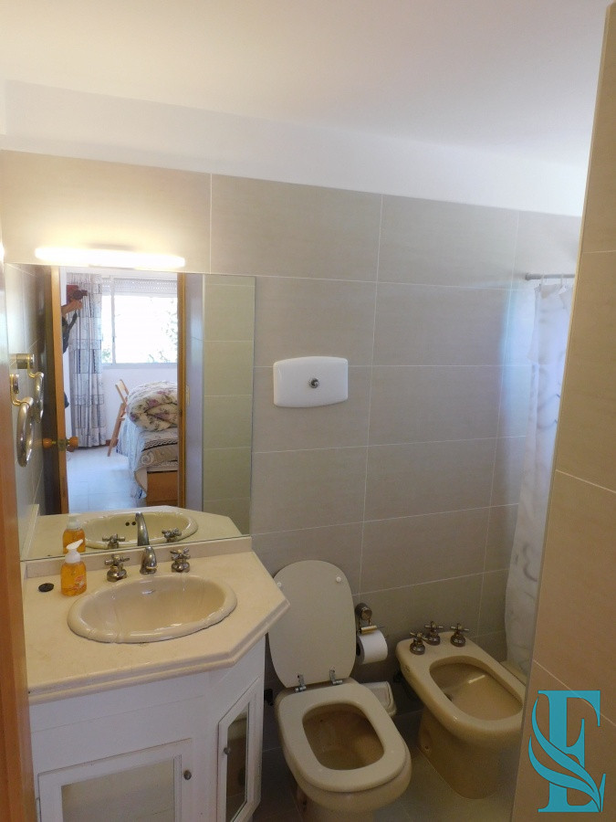 Apartamento ID.49 - EDIFICIO LAS OLAS -ALQUILA APARTAMENTO 3 DORMITORIOS , 2 BAÑOS