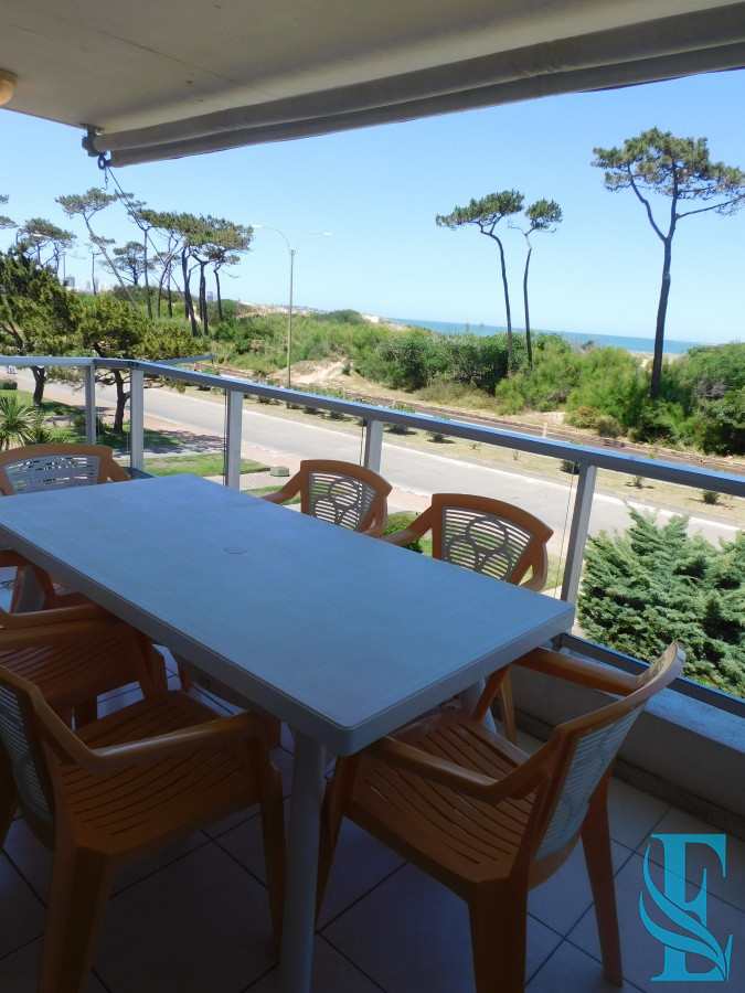 Apartamento ID.49 - EDIFICIO LAS OLAS -ALQUILA APARTAMENTO 3 DORMITORIOS , 2 BAÑOS
