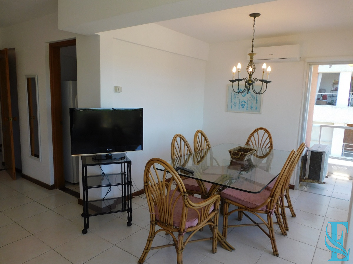 Apartamento ID.49 - EDIFICIO LAS OLAS -ALQUILA APARTAMENTO 3 DORMITORIOS , 2 BAÑOS