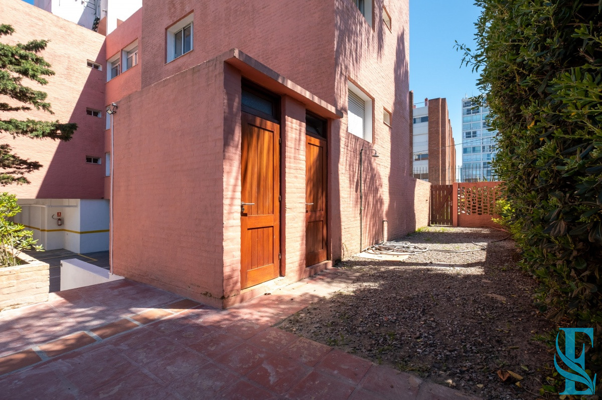 Apartamento ID.49 - EDIFICIO LAS OLAS -ALQUILA APARTAMENTO 3 DORMITORIOS , 2 BAÑOS