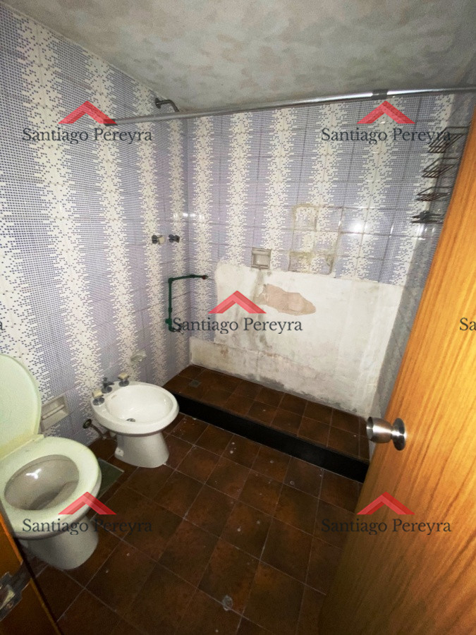 Local Comercial ID.6440 - ALQUILA EXCELENTE LOCAL COMERCIAL!!!