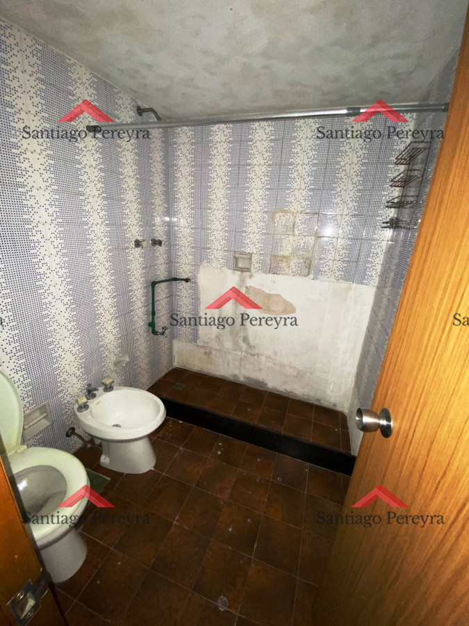 Local Comercial ID.6440 - ALQUILA EXCELENTE LOCAL COMERCIAL!!!