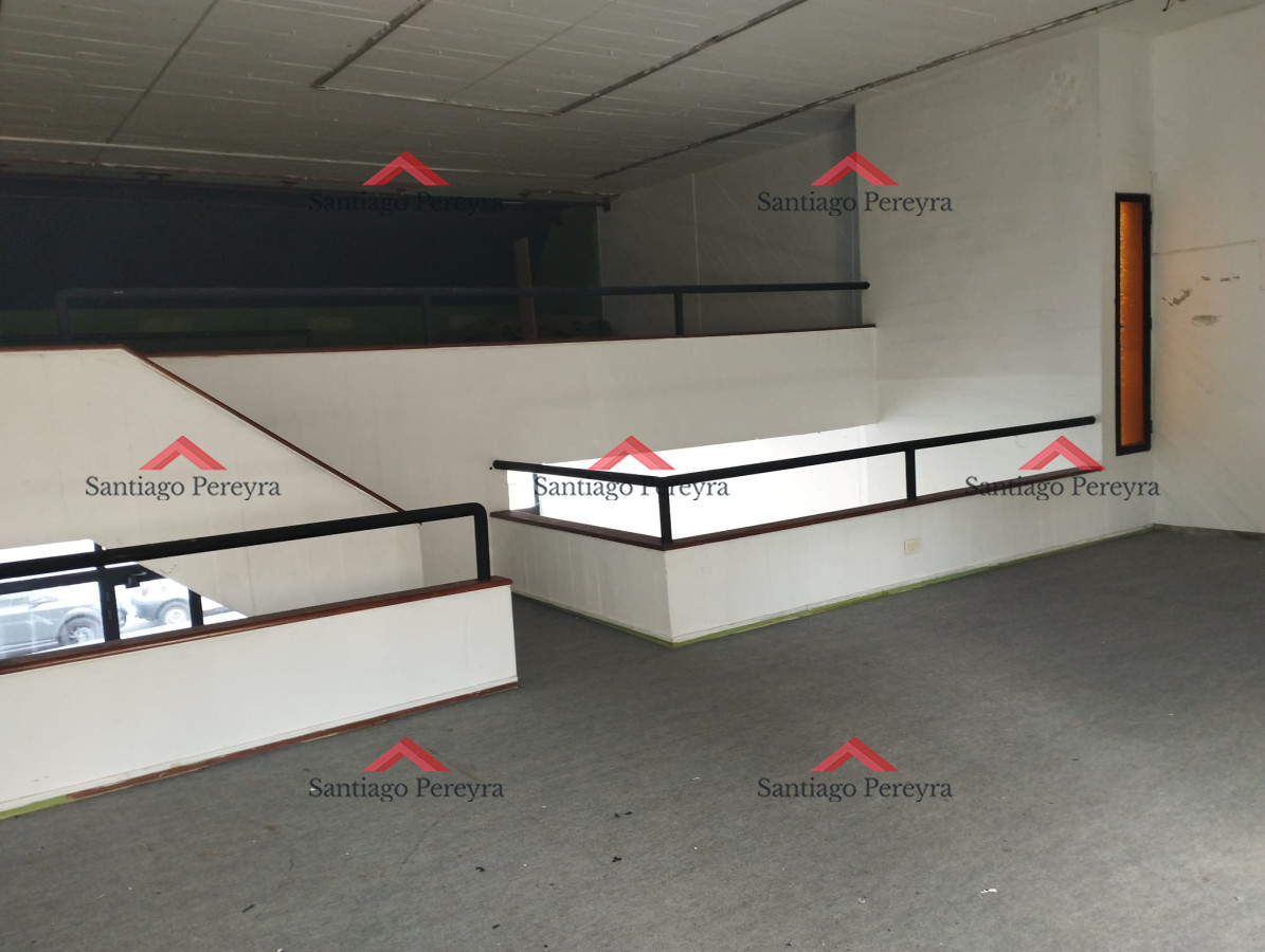 Local Comercial ID.6440 - ALQUILA EXCELENTE LOCAL COMERCIAL!!!