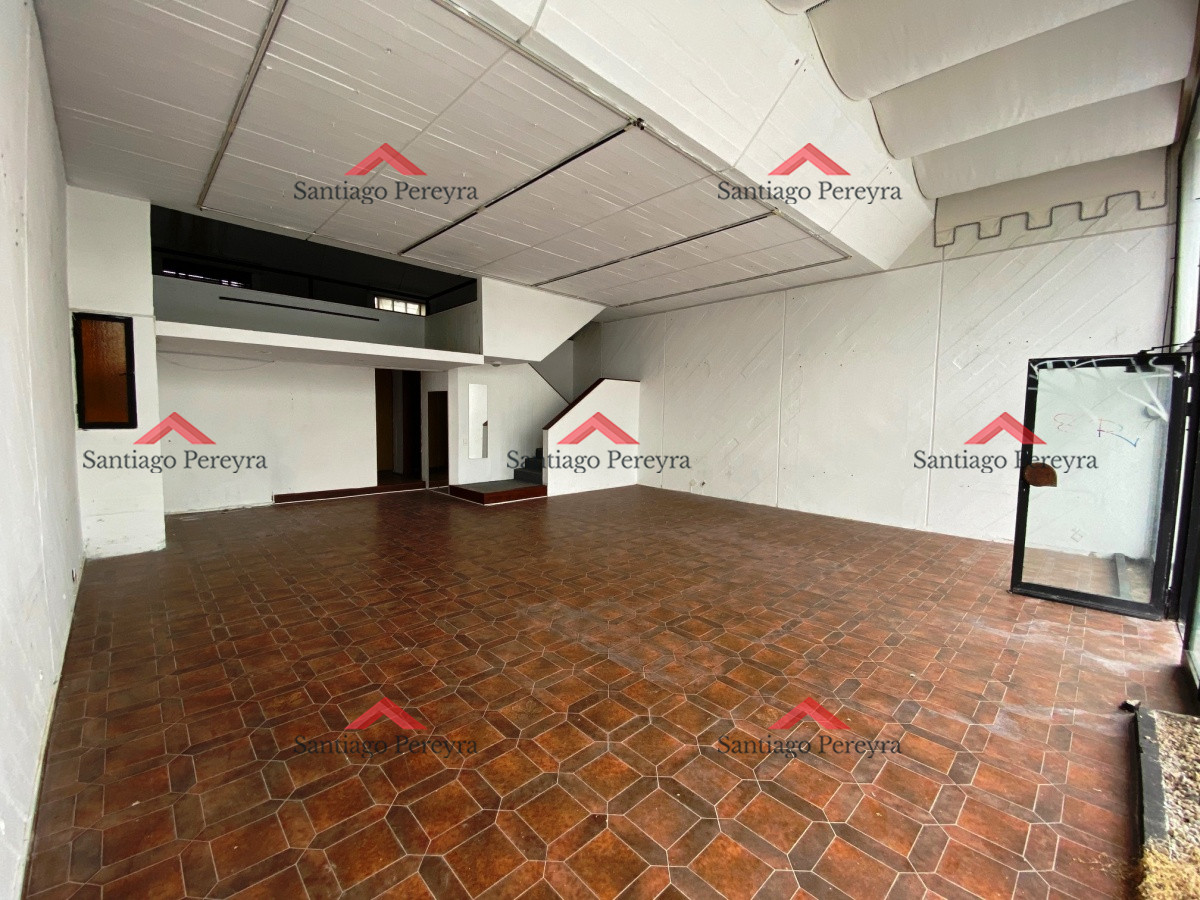 Local Comercial ID.6440 - ALQUILA EXCELENTE LOCAL COMERCIAL!!!