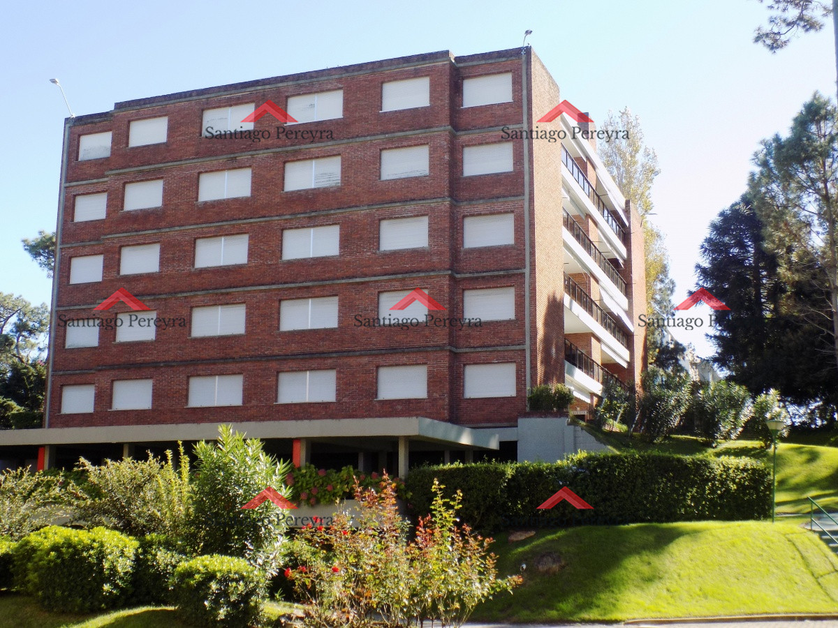 Apartamento ID.15584 - Luminoso apartamento en vena Punta del este zona Arcobaleno 