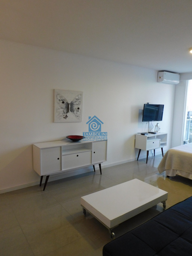 Apartamento ID.659 - TORRE ONE -PUNTA DEL ESTE HERMOSO MONOAMBIENTE A 200 MTS. DEL MAR!!
