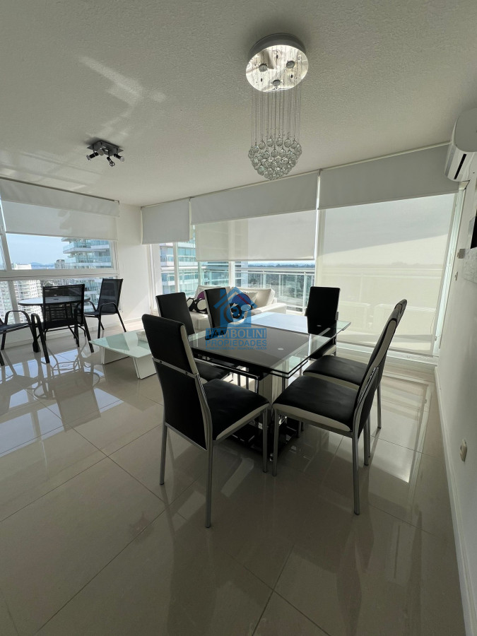 Apartamento ID.660 - TORRE ONE -PUNTA DEL ESTE  ALQUILA APARTAMENTO UN DORMITORIO , UN BAÑO  !!