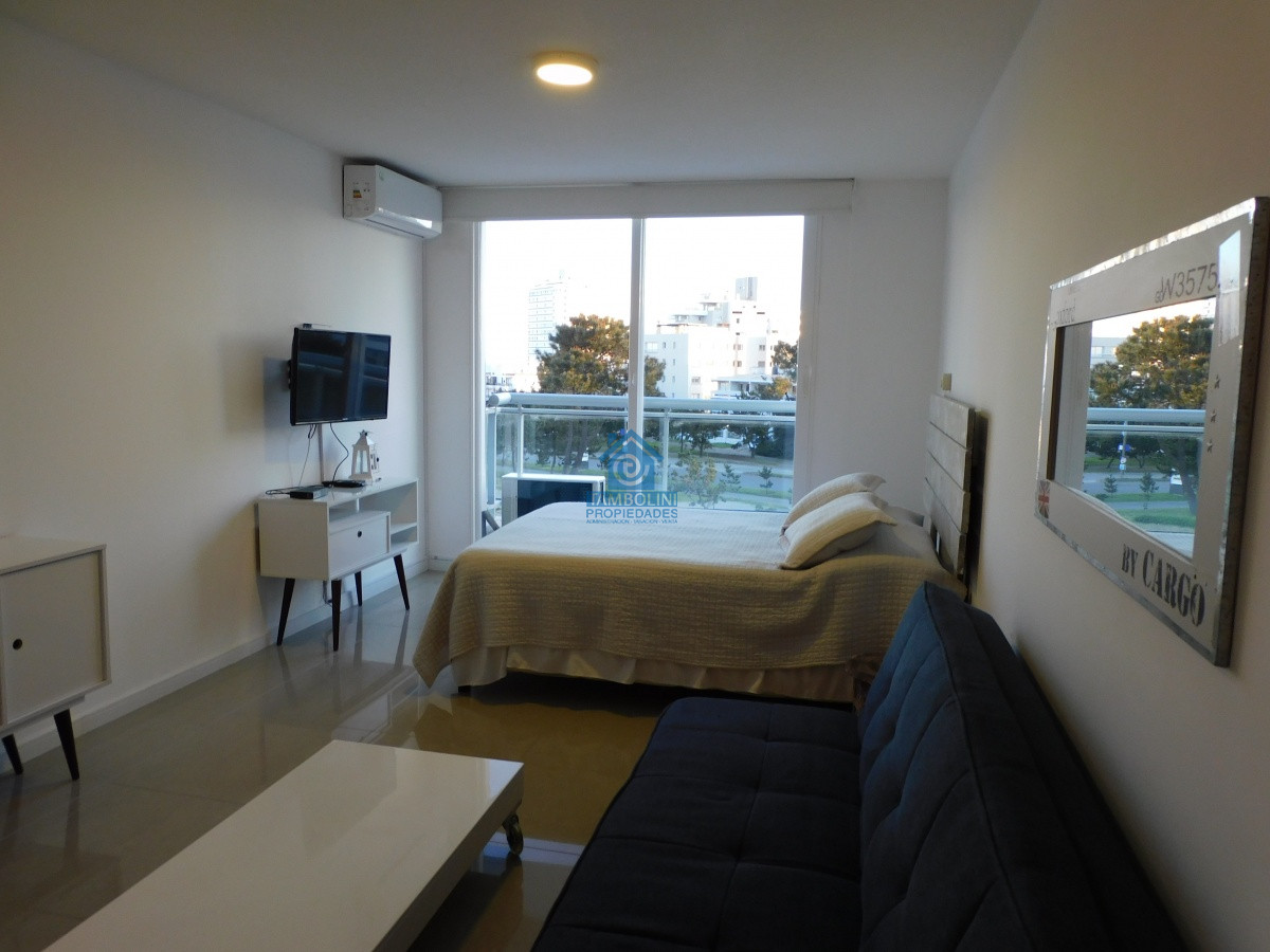 Apartamento ID.659 - TORRE ONE -PUNTA DEL ESTE HERMOSO MONOAMBIENTE A 200 MTS. DEL MAR!!