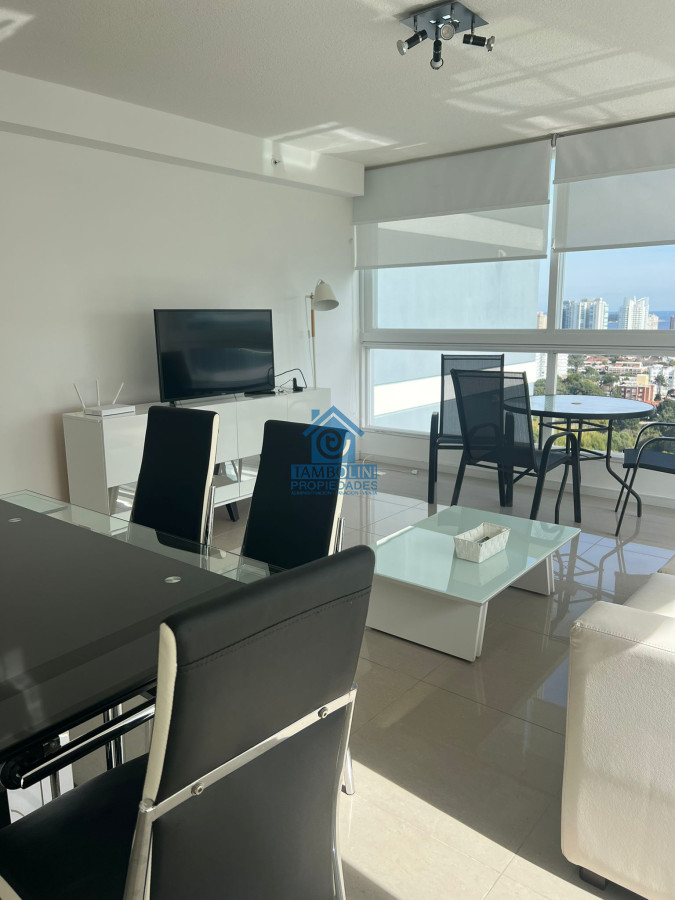 Apartamento ID.660 - TORRE ONE -PUNTA DEL ESTE  ALQUILA APARTAMENTO UN DORMITORIO , UN BAÑO  !!