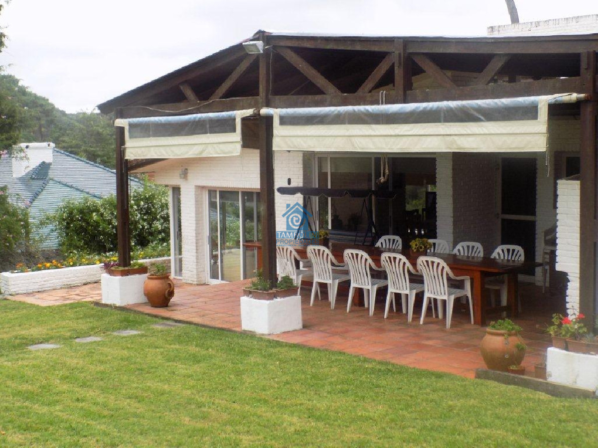 Casa ID.424 - CHALET CUATRO DORMITORIOS!!