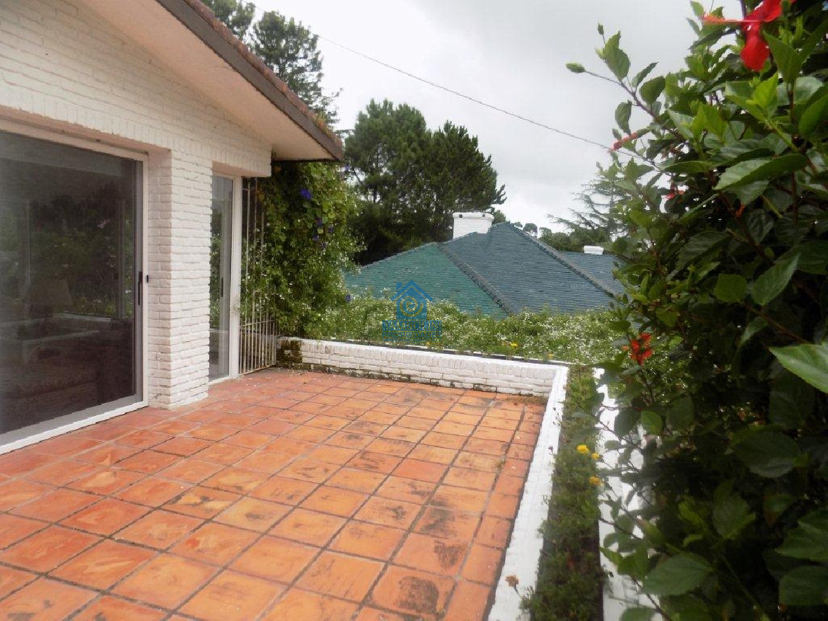 Casa ID.424 - CHALET CUATRO DORMITORIOS!!