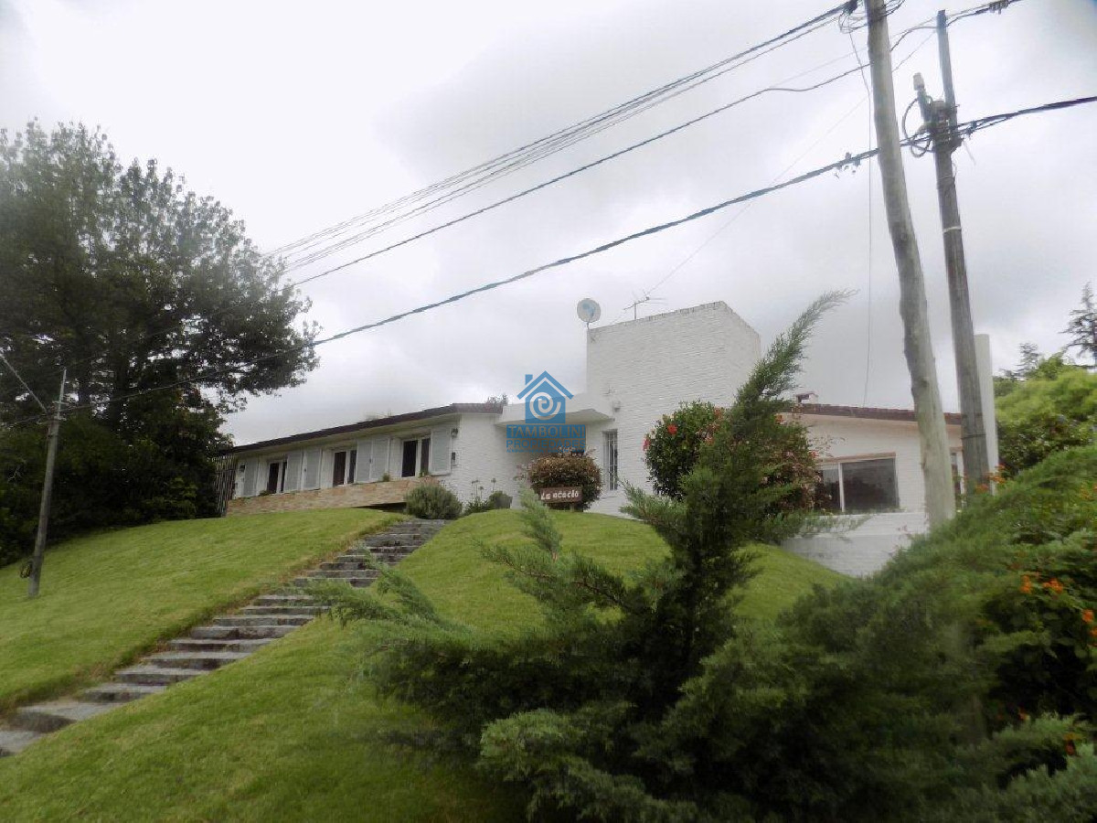 Casa ID.424 - CHALET CUATRO DORMITORIOS!!