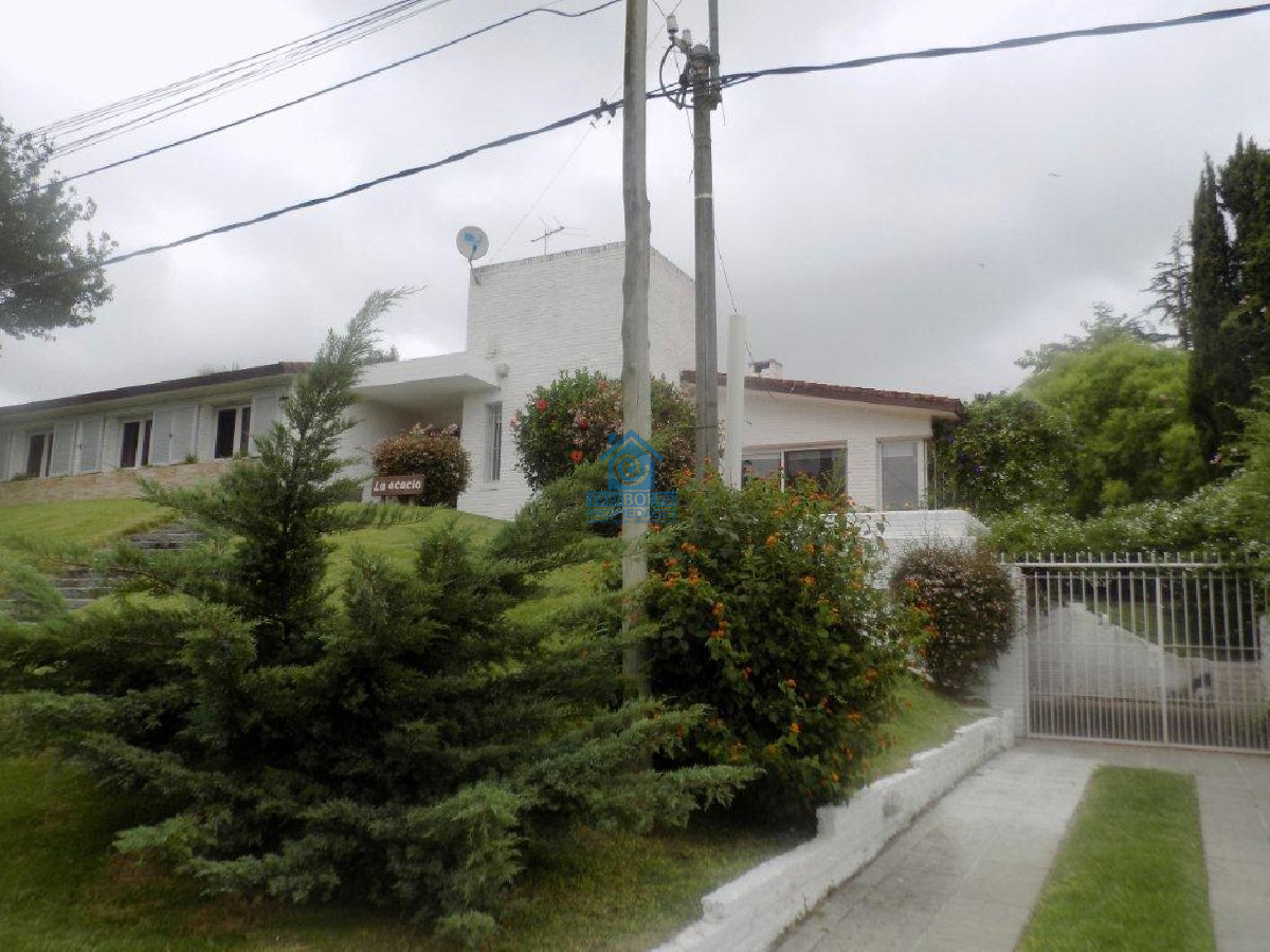 Casa ID.424 - CHALET CUATRO DORMITORIOS!!