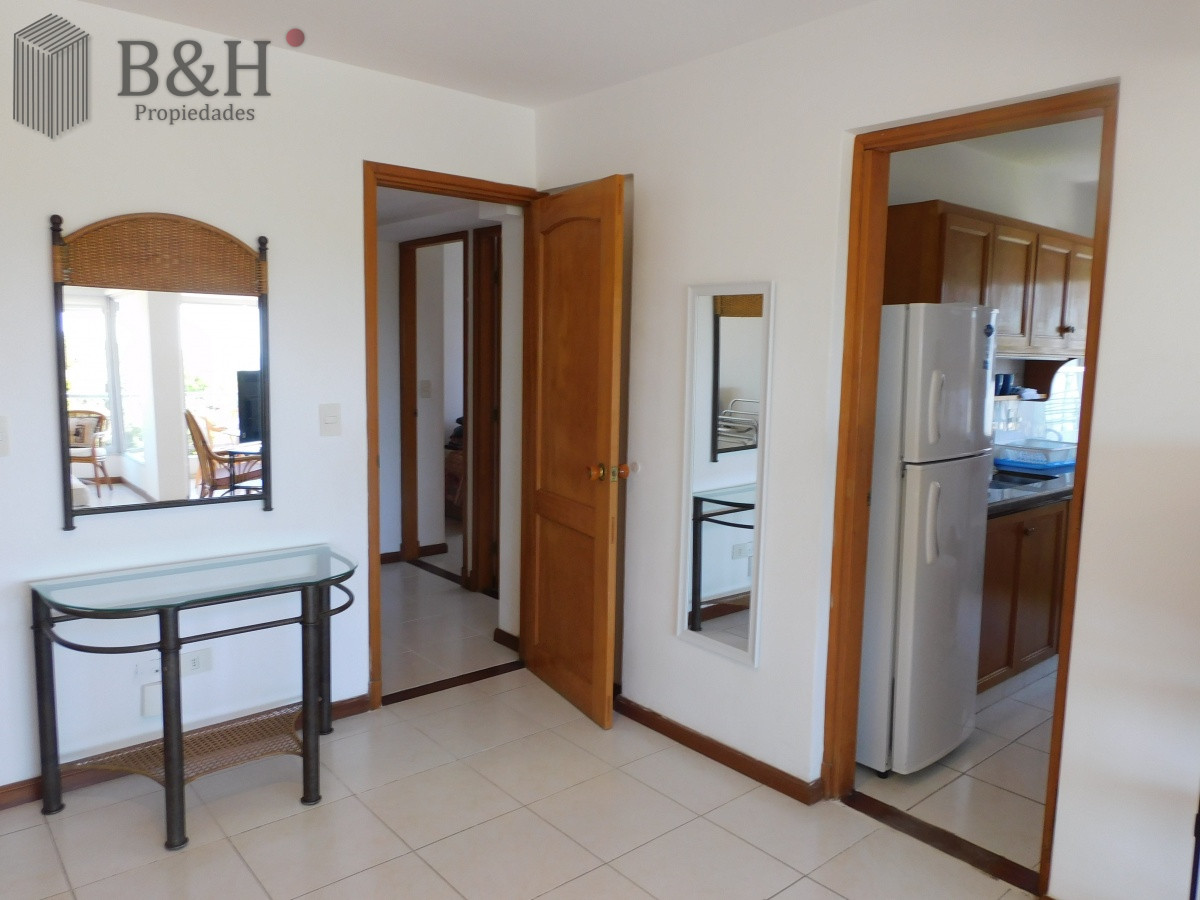 Apartamento ID.851 - ALQUILA APARTAMENTO TODO EL AÑO EN LA MANSA PUNTA DEL ESTE 