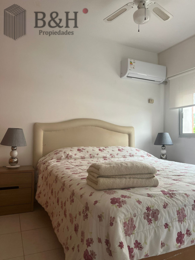 Apartamento ID.1752 - EDIFICIO LAS OLAS ALQUILA APARTAMENTO 3 DORMITORIOS , 2 BAÑOS 