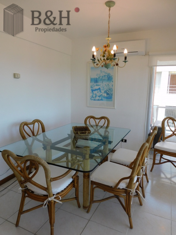 Apartamento ID.1752 - EDIFICIO LAS OLAS ALQUILA APARTAMENTO 3 DORMITORIOS , 2 BAÑOS 