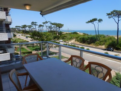 EDIFICIO LAS OLAS ALQUILA APARTAMENTO 3 DORMITORIOS , 2 BAÑOS 