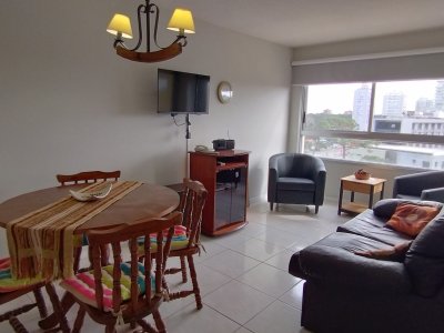 DOCE LUNAS -PUNTA DEL ESTE 