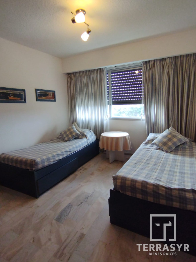 Apartamento ID.233 - APTO. PISO ALTO EXCELENTE TORRE ROOSEVELT CENTER 