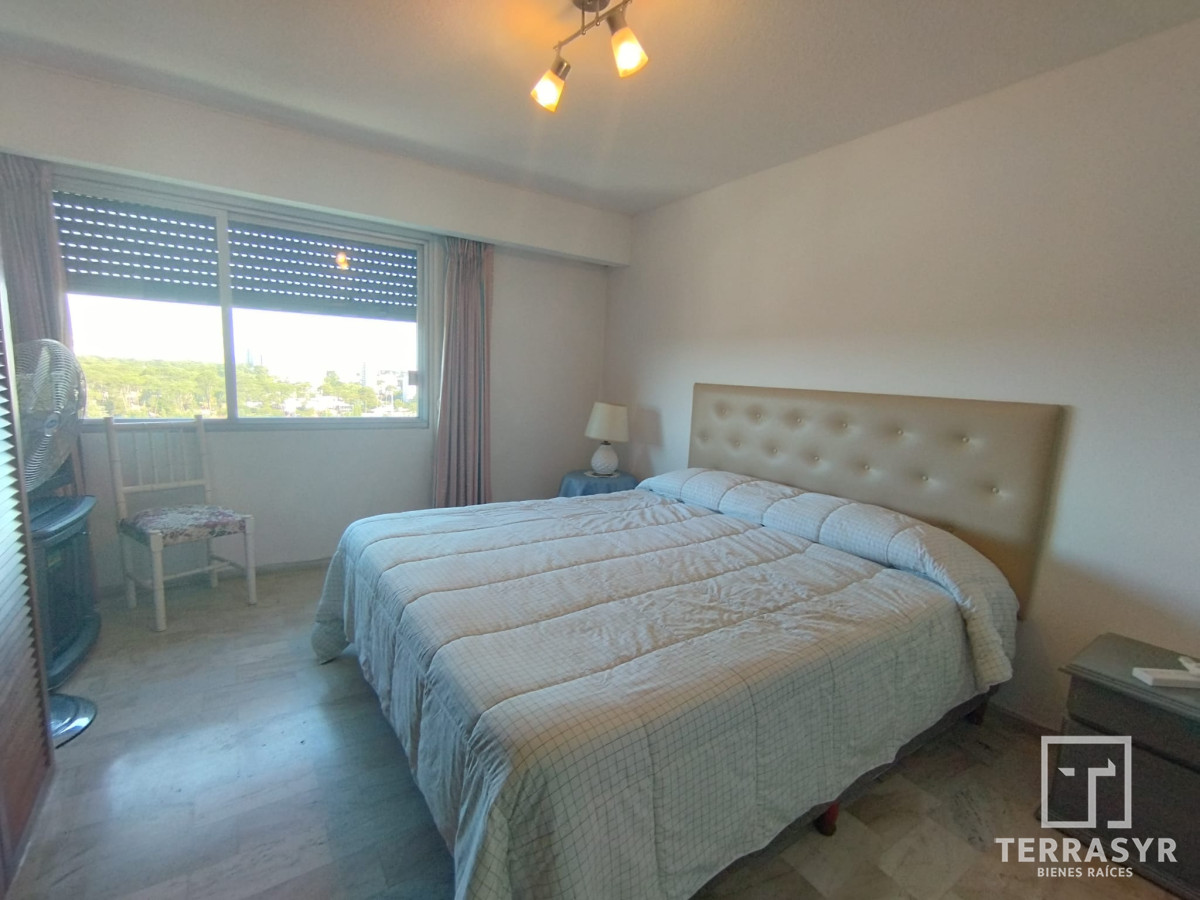 Apartamento ID.233 - APTO. PISO ALTO EXCELENTE TORRE ROOSEVELT CENTER 