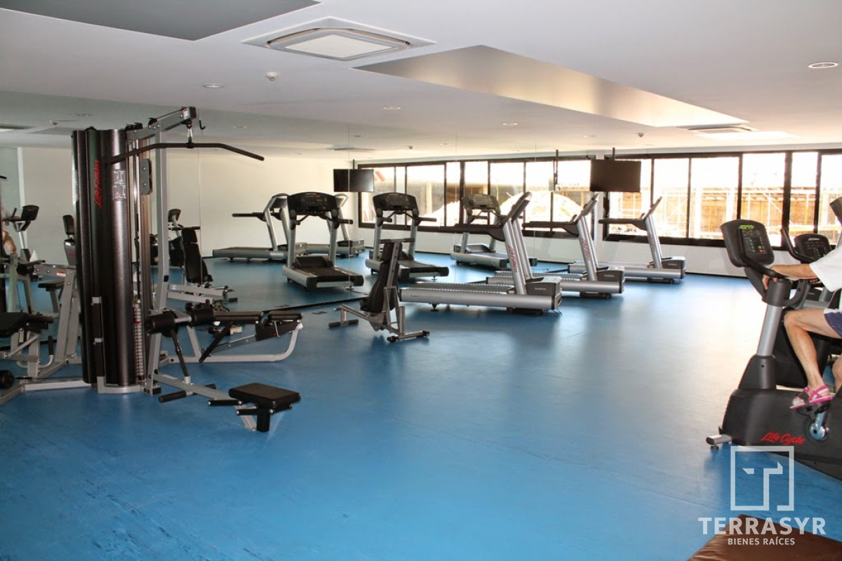 Apartamento ID.233 - APTO. PISO ALTO EXCELENTE TORRE ROOSEVELT CENTER 