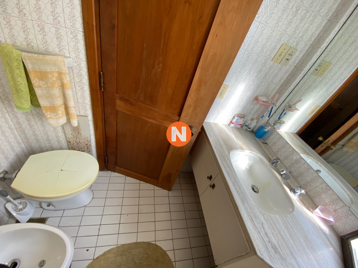 Apartamento Ref.222979 - VENTA APARTAMENTO 3 DORMITORIOS , 2 BAÑOS , DORMITORIO Y BAÑO SERVICIO