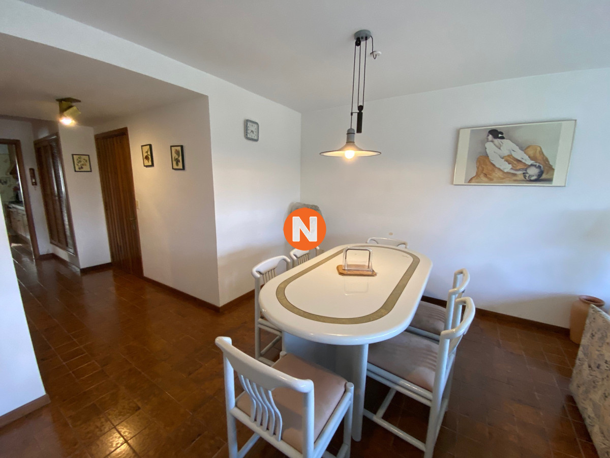 Apartamento Ref.222979 - VENTA APARTAMENTO 3 DORMITORIOS , 2 BAÑOS , DORMITORIO Y BAÑO SERVICIO