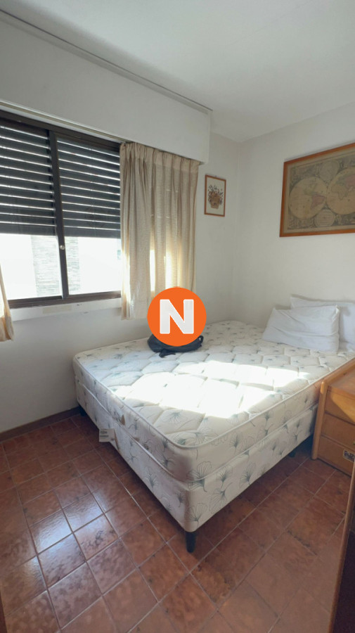 Apartamento Ref.222979 - VENTA APARTAMENTO 3 DORMITORIOS , 2 BAÑOS , DORMITORIO Y BAÑO SERVICIO