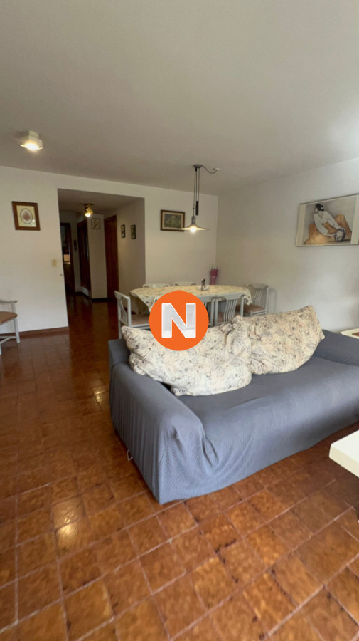 Apartamento Ref.222979 - VENTA APARTAMENTO 3 DORMITORIOS , 2 BAÑOS , DORMITORIO Y BAÑO SERVICIO
