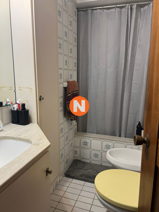 Apartamento Ref.222979 - VENTA APARTAMENTO 3 DORMITORIOS , 2 BAÑOS , DORMITORIO Y BAÑO SERVICIO