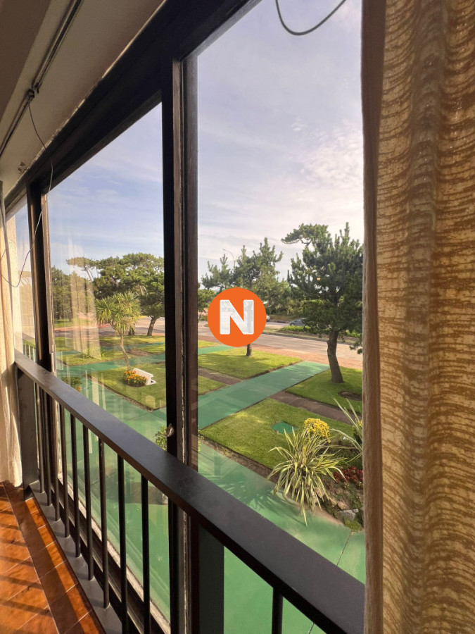 Apartamento Ref.222979 - VENTA APARTAMENTO 3 DORMITORIOS , 2 BAÑOS , DORMITORIO Y BAÑO SERVICIO