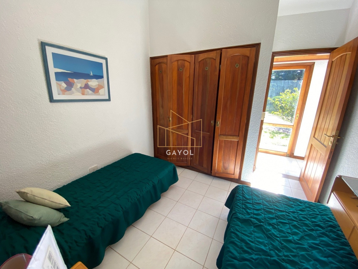 Casa ID.1085 - ALQUILA ESPECTACULAR PROPIEDAD EN LO MEJOR DE PARADA MANSA