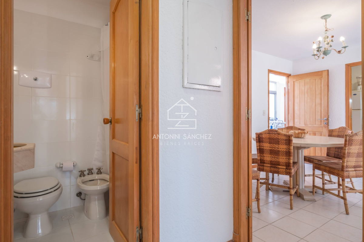 Apartamento ID.1048 - ALQUILA APARTAMENTO 2 DORMITORIOS , 2 BAÑOS