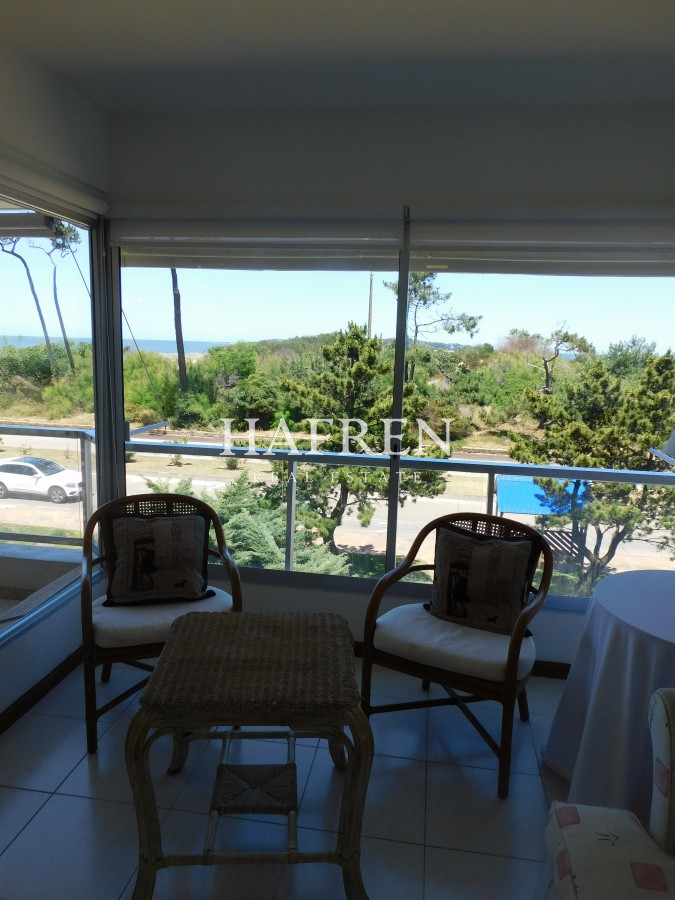 Apartamento ID.254 - Alquiler anual apartamento en Punta del Este, frente al mar!