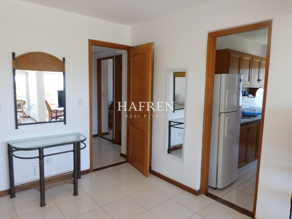 Apartamento ID.254 - Alquiler anual apartamento en Punta del Este, frente al mar!