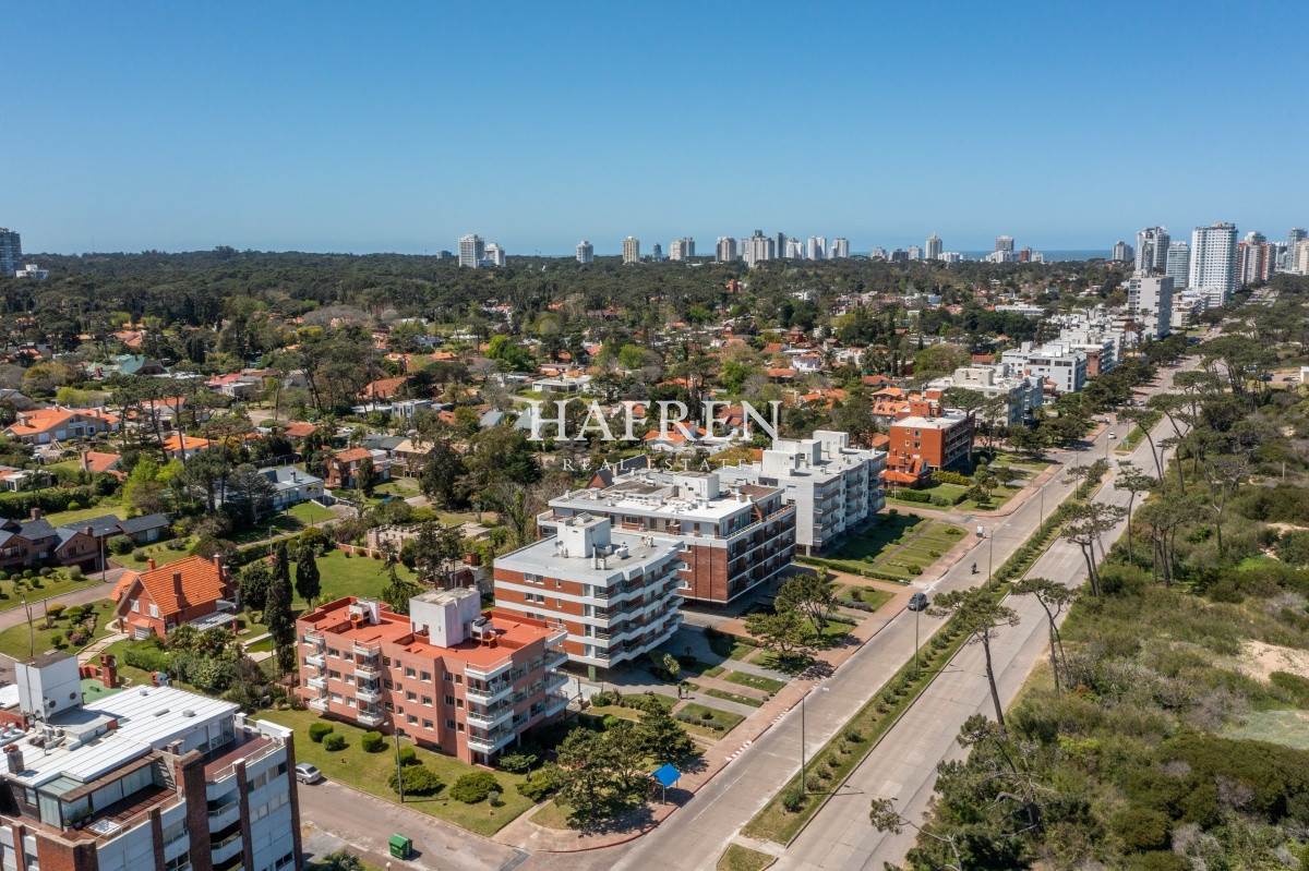 Apartamento ID.254 - Alquiler anual apartamento en Punta del Este, frente al mar!