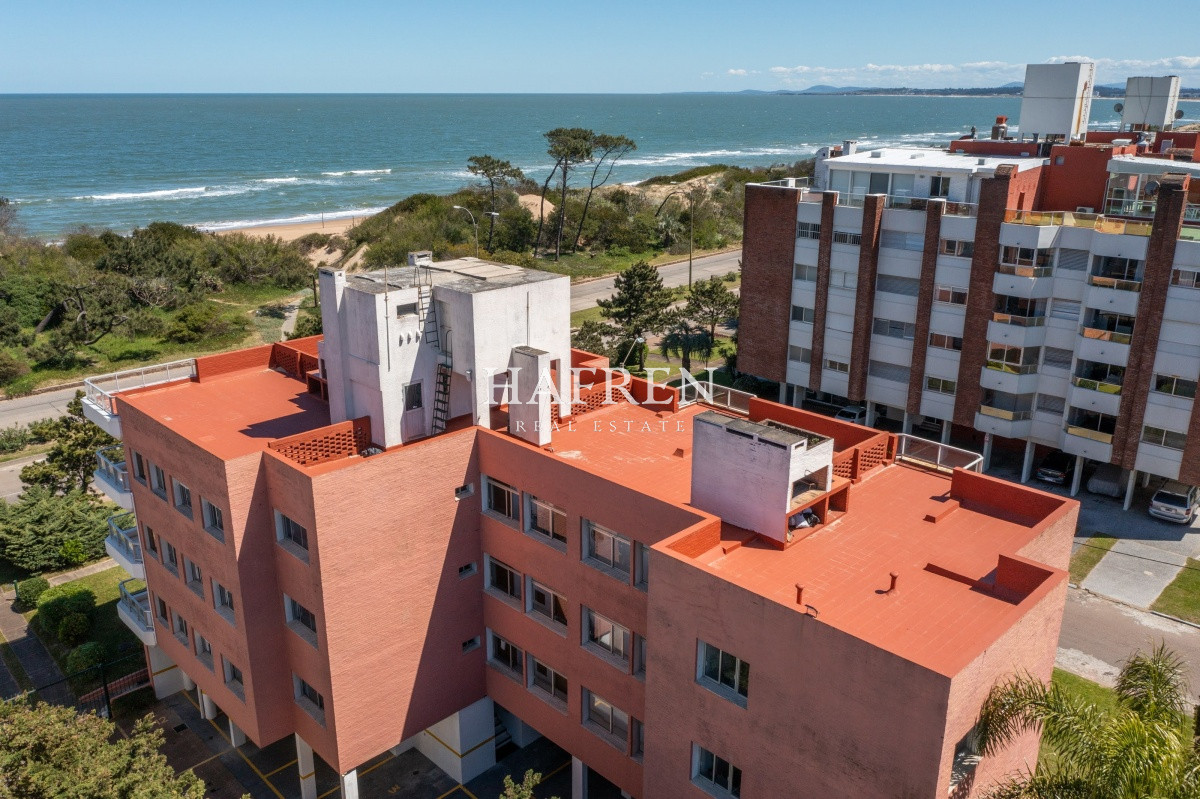 Apartamento ID.254 - Alquiler anual apartamento en Punta del Este, frente al mar!